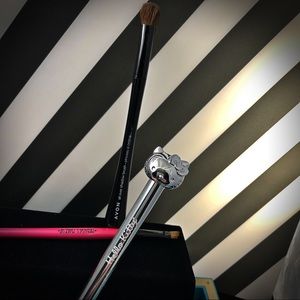 SALE 🌟 Hello Kitty Medusa’s Makeup - Brush Bundle